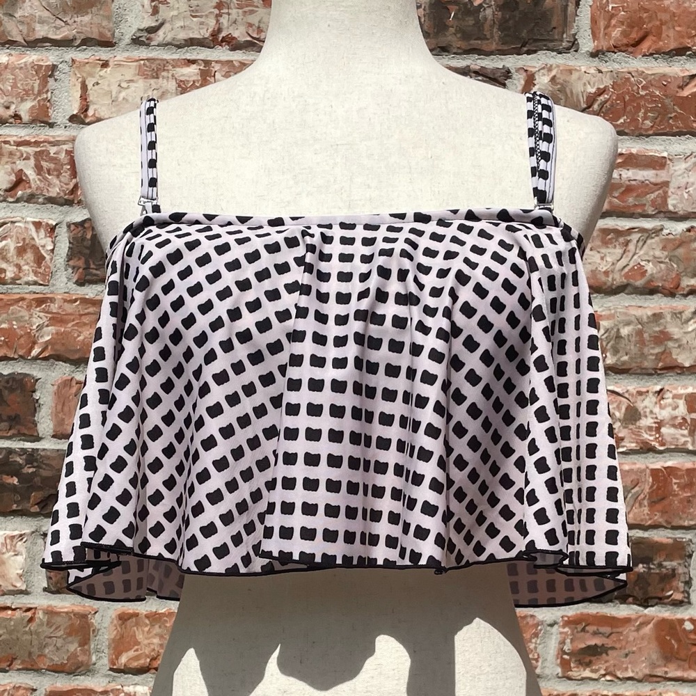 Cream and black square print, ruffled bikini top / Excellent condition